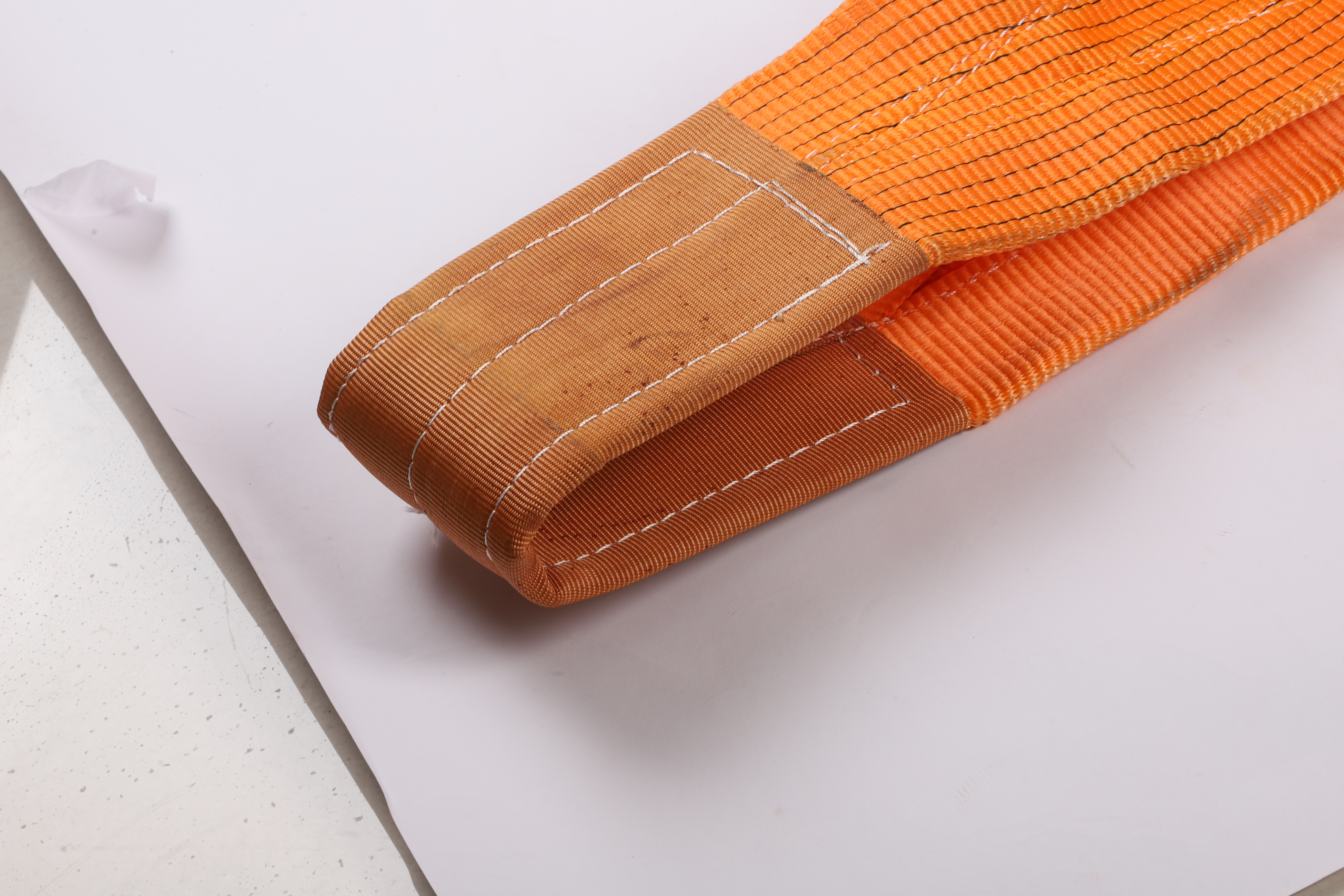 Latest company blogs about Why Do Polyester Lifting Slings Fail at Stitching and Eye Reinforcement Points?